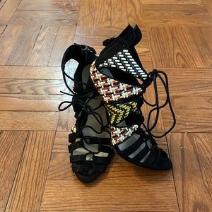 Zara Black Multicolor Woven Lace Up Strappy Ankle Sandal